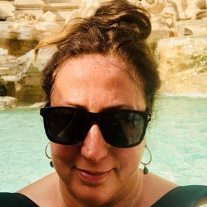 Meet your Posher, Deb